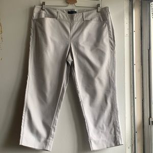 White House Black Market Slim Ankle Capris OffWhite Size 14